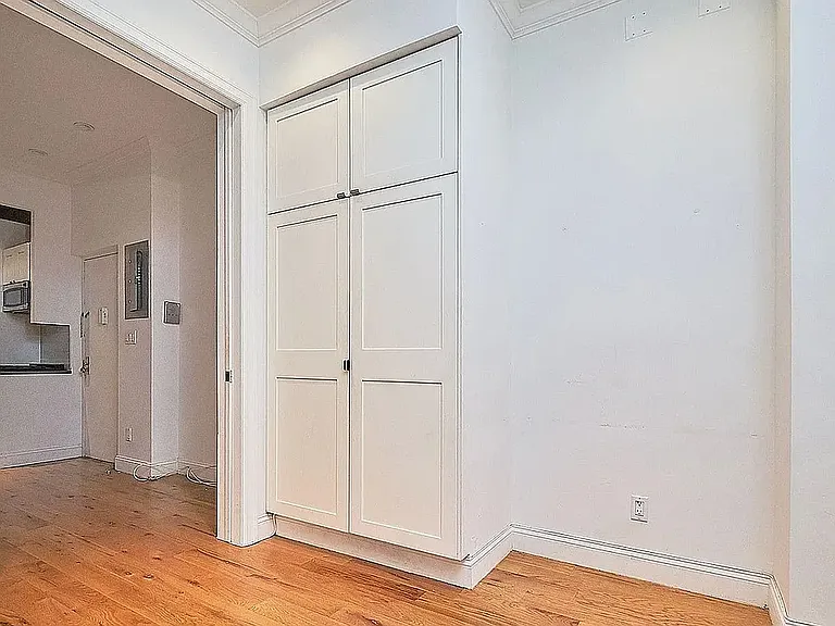 504 E 88th St #1-A — Photo 20