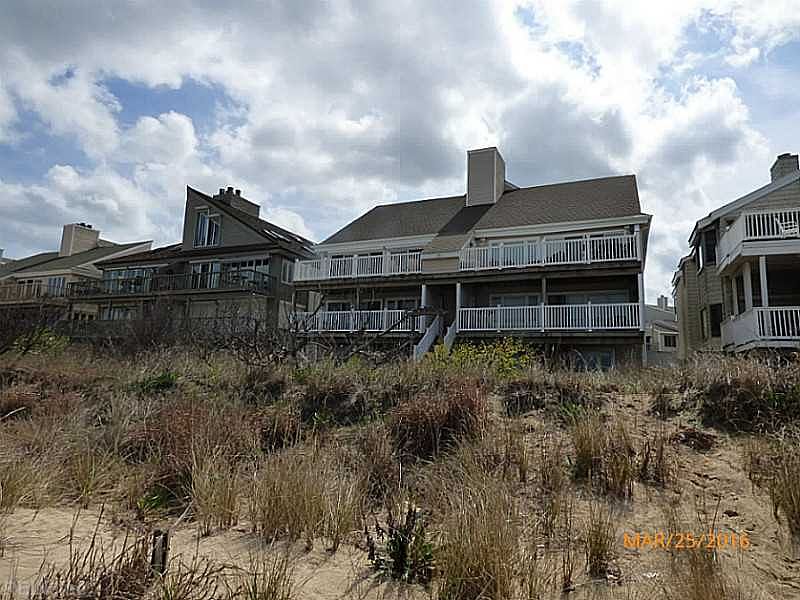 1st image of 2842 Charlemagne Dr