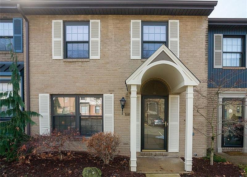 1st image of 222 Rainprint Ln