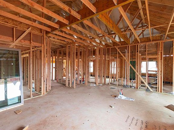 4th image of 12408 Elba Dr
