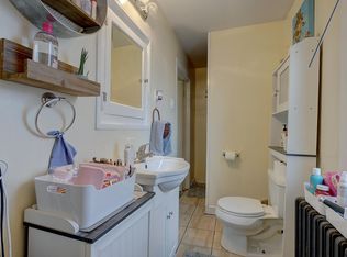 214 W Scott St, Milwaukee, WI 53204