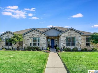 501 Sydney Blvd, Thorndale, TX 76577