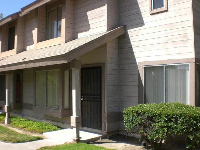 1st image of 7483 Tooma St