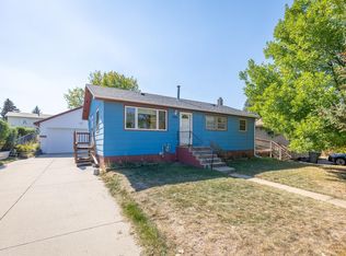 2314 Colorado Dr, Sturgis, SD 57785