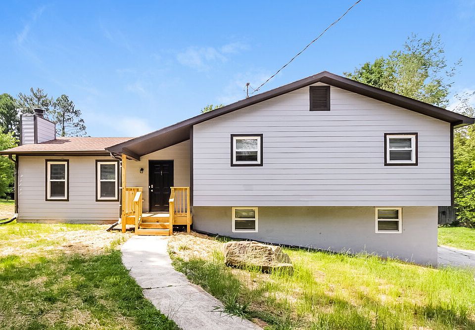 1st image of 484 Bramden Cir