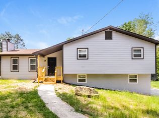 484 Bramden Cir, Lawrenceville, GA