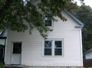21 Woodburn St, Keene, NH 03431