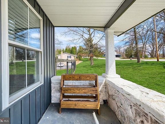 4th image of 3449 Indian Rock Dam Rd