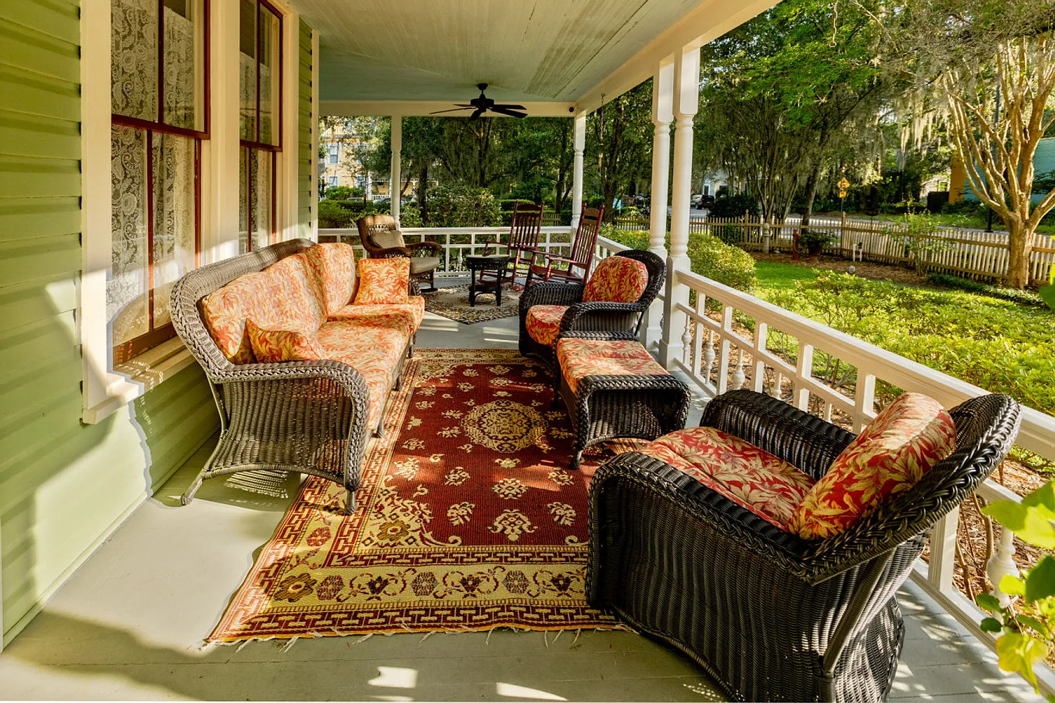 7 bed, 7.0 bath, 3788 sqft, $11,802 — Photo 2