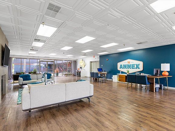 3rd image of 4709 Samuell Blvd #49-200