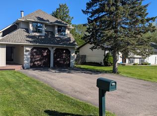 1039 Cobalt Ave, Waterford, MI 48327