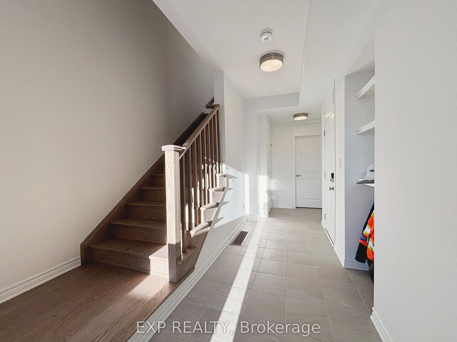 3 bed, $3,300 — Photo 2