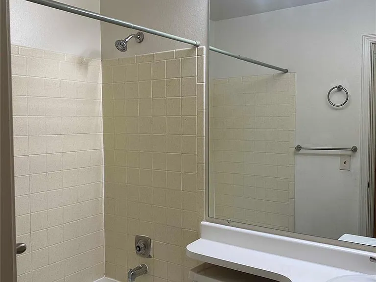 9027 W Floyd Ave — Photo 10