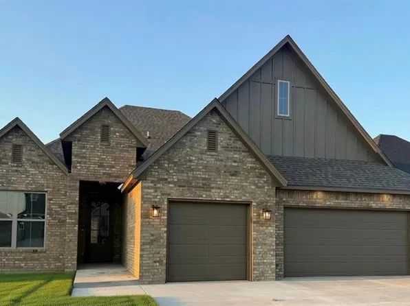 11517 NW 103rd St, Yukon, OK 73099