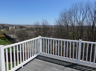 43 Skyline Dr, Malden, MA 02148