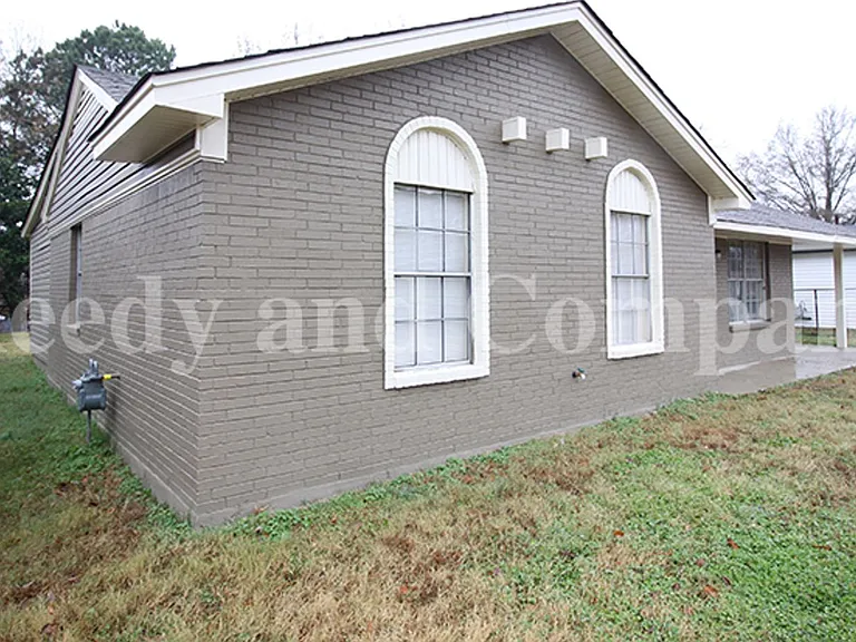 3777 McCain Rd — Photo 2