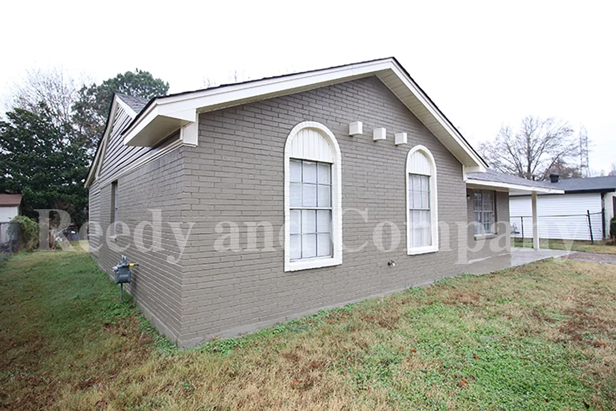 Building Photo - 3777 McCain Rd