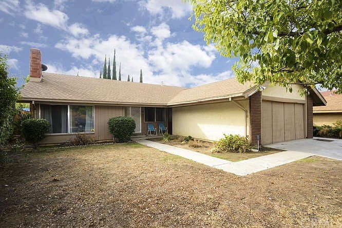 1st image of 12199 Harclare Dr