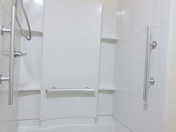 4th image of 1304 Elliott Dr APT 119