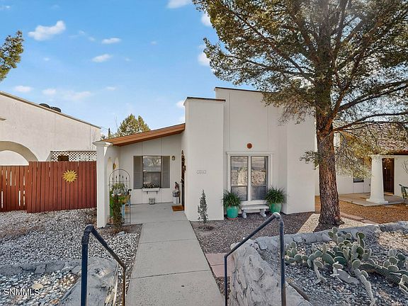 2nd image of 3344 Majestic Rdg