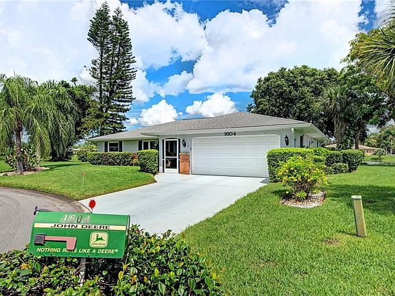 2nd image of 1604 Vikki Ct