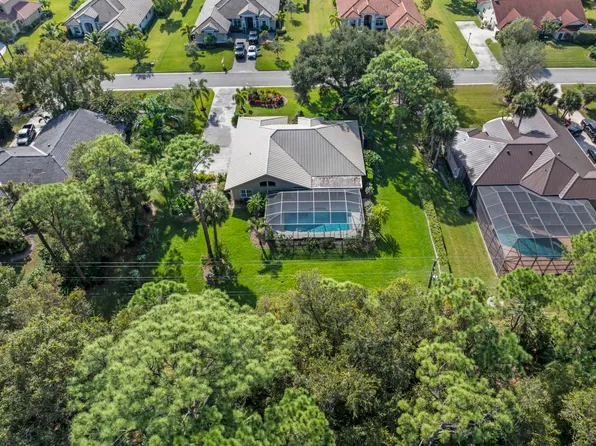 3221 Bent Pine Drive, Fort Pierce, FL 34951