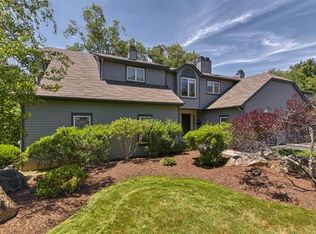 13 Fair Ridge Ct, Wayne, NJ 07470