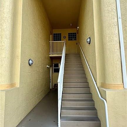 3rd image of 4299 Bellasol Cir APT 2621