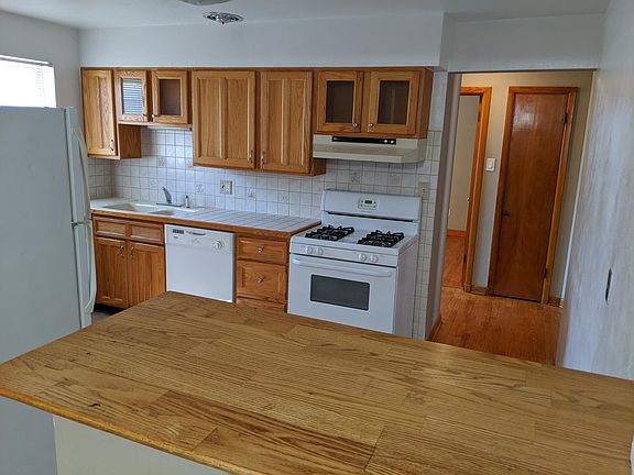 5th image of 9020 Harold Dr