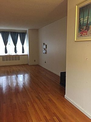 4th image of 130 Water St APT 8-G