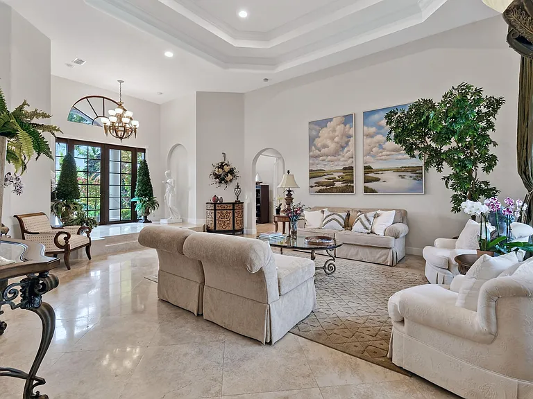 7517 Hawks Landing Dr — Photo 8