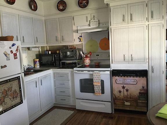 2nd image of 84 West Ln