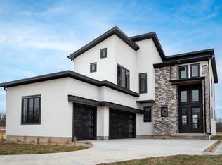 6982 Merchant Rd, Delaware, OH 43015