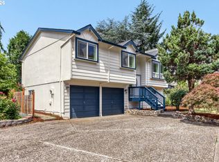 14539 SE Center St, Portland, OR 97236