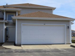 6620 Meadowlands Circle #8C, Pleasant Prairie, WI 53158