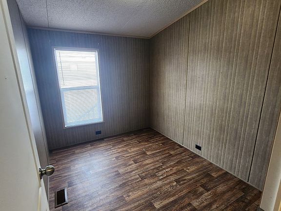 5th image of 2900 E 6th Ave #67