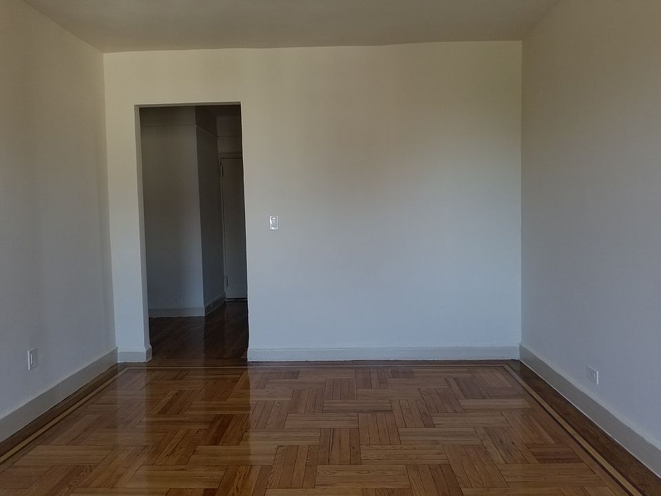 1st image of 2351 Walton Ave #6C