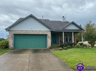 302 Ridgecrest Rd, Elizabethtown, KY 42701