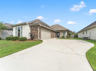 7729 Amite Springs Dr, Denham Springs, LA 70726