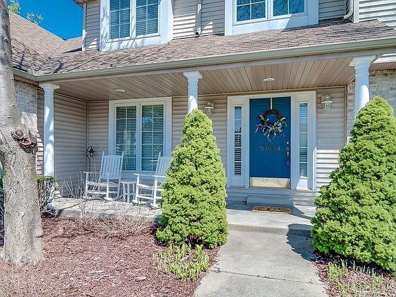 2nd image of 51694 Dartmore Dr