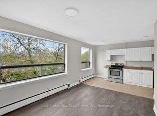 295 Melvin Ave #305, Hamilton, ON L8H 2K6