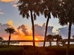 6102 SE Landing Way #2, Stuart, FL 34997