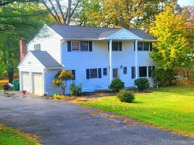 3 Manor Drive W, Poughkeepsie, NY, 12603