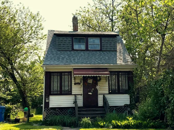 (undisclosed Address), Chicago, IL 60649