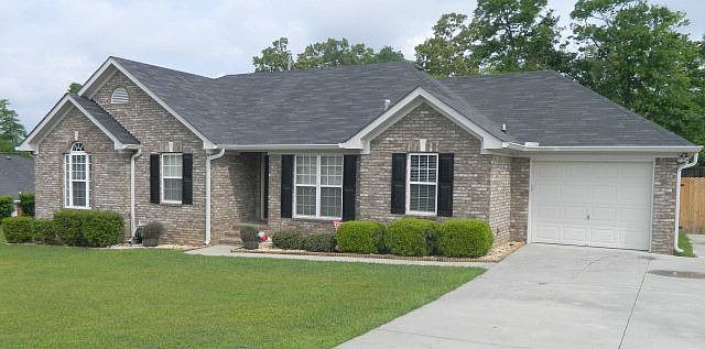 1st image of 1203 Hallman Dr
