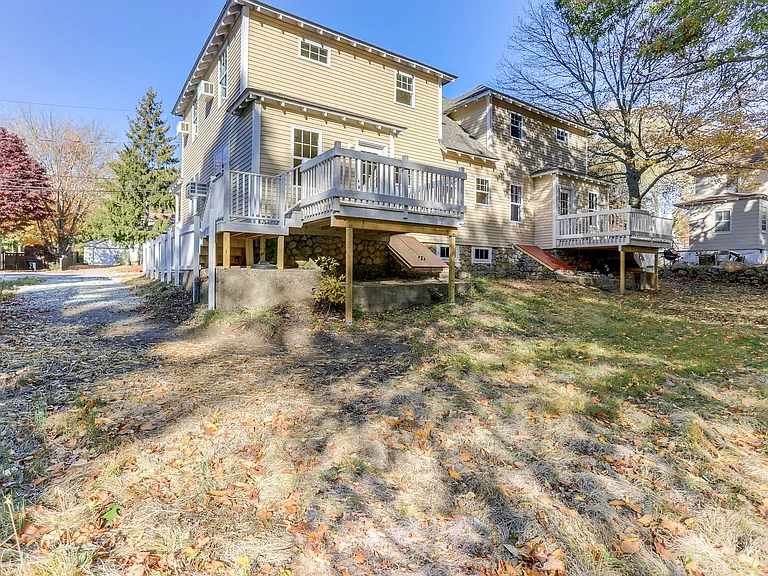 51 Warner St — Photo 25