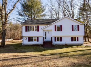 967 Amesbury Rd, Haverhill, MA 01830