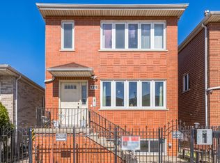 1316 W 32nd St, Chicago, IL 60608