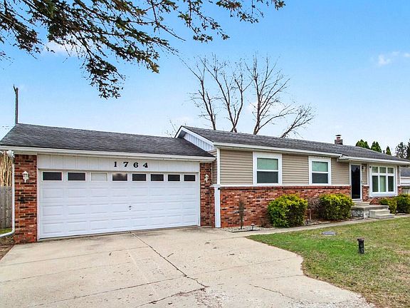 3rd image of 1764 Sheick Rd