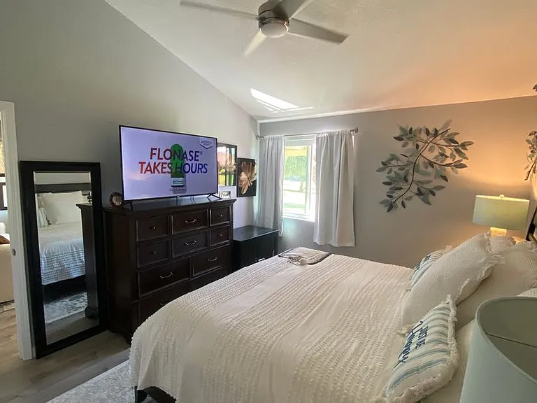 44380 E Sundown Crest Dr — Photo 2